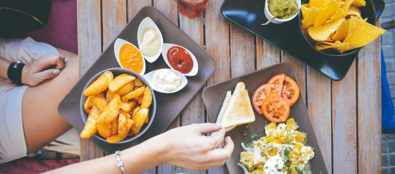 Best Restaurants in Senopati Where Expats Could Order Food Online